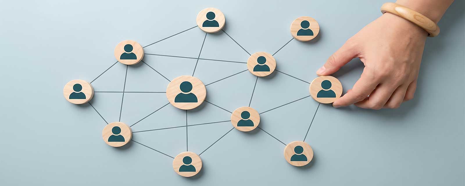 Réseaux sociaux : guide pour les artisans débutants